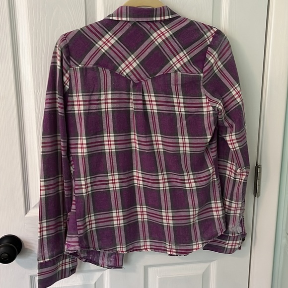 Roxy flannel - Picture 3 of 4